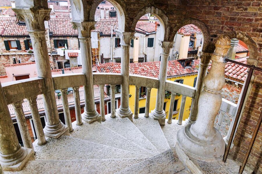 Venice: Palazzo Contarini del Bovolo Entrance Ticket - The external Scala Contarini del Bovolo