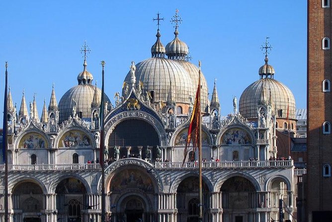 Venice's Best: Basilica, Doge's Palace, Gondola & History Gallery - The gondola ride: pleasant, shared, and not fully private