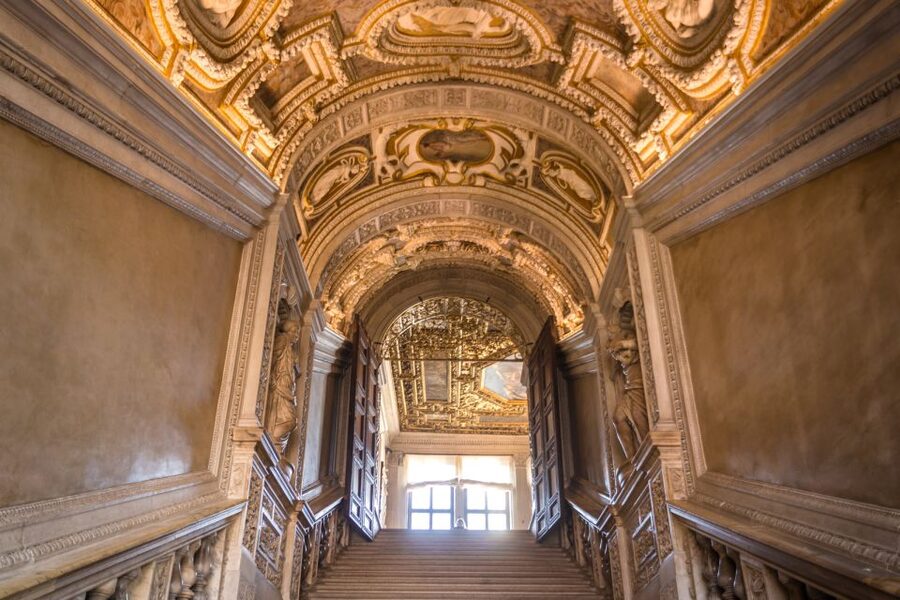 Venice: St Mark's Basilica, Doge Palace, & Bell Tower Option - The Venice History Gallery and VR journey