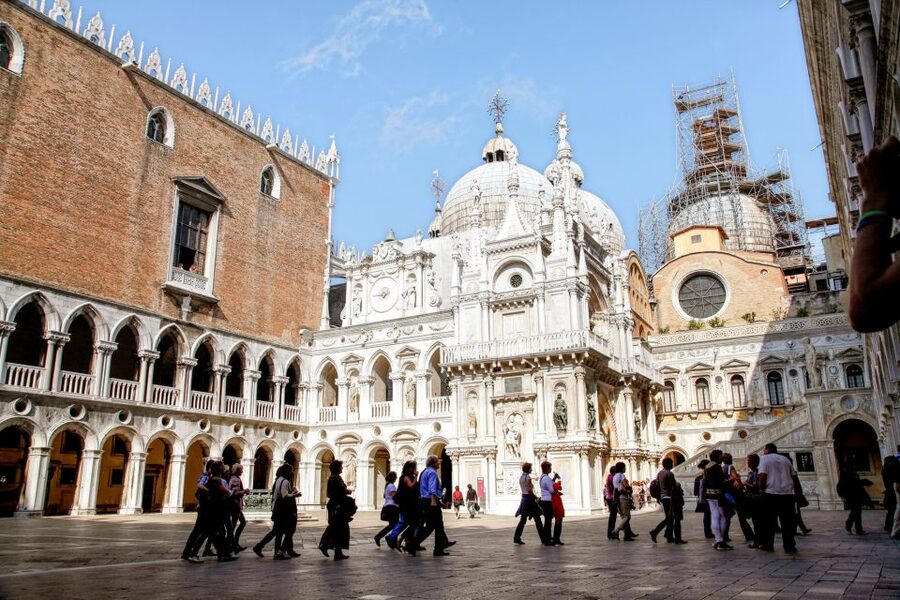 Venice: Walking tour, Doge Palace, & St. Mark's Basilica - Key points to know before booking