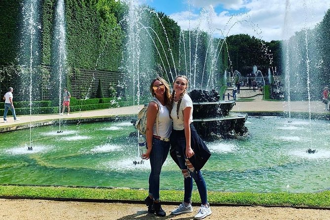 Versailles Bike Tour with Market, Gardens & Guided Palace Tour - Price, group size, and what you receive
