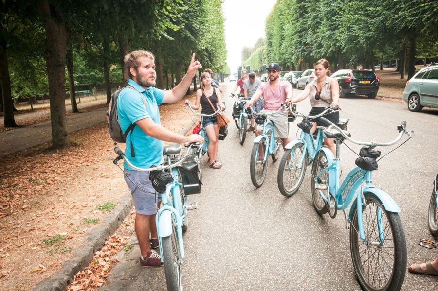 Versailles Bike Tour with Palace & Queen Farm Entrance - Meeting in Paris and taking the train