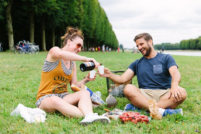 Versailles Full Day Bike Tour with Palace, Gardens, & Picnic - Starting at 9:00 in Versailles
