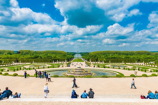 Versailles Palace and Gardens Half Day Guided Tour from Paris - The return to Paris and the main practical risk