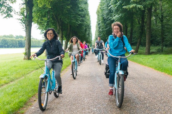 Versailles Palace Bike Tour with Market & Marie-Antoinette hamlet - What the $131.81 price really covers