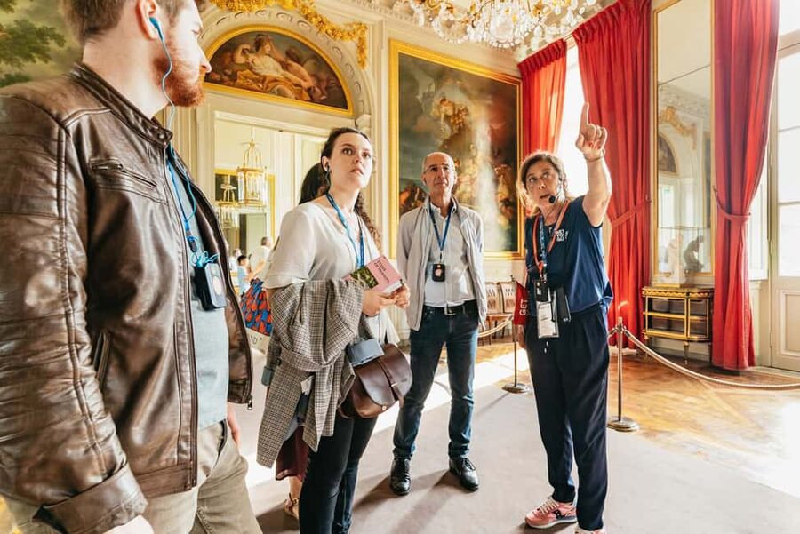 Versailles: Palace, Gardens & Queen’s Estate Guided Tour - The Palace of Versailles: 90 minutes of royal theater