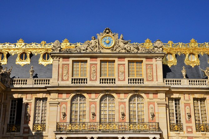 Versailles Palace Guided Tour with Reserved Entry - Getting to the meeting point from Paris