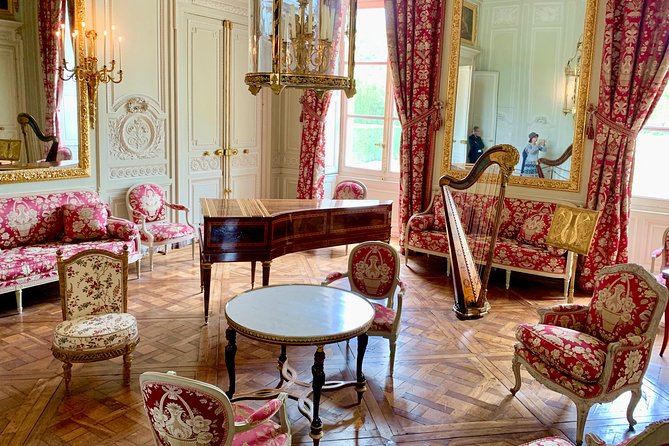 Versailles Palace & Marie-Antoinette's Estate Full Day Private Tour from Paris - Why Private Transport Matters at Versailles