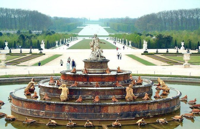 Versailles Palace & Marie-Antoinette's Estate Guided Tour - Why this Versailles tour works well