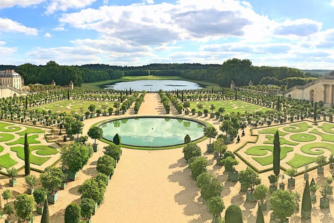 Versailles Palace & Marie-Antoinette's Estate Guided Tour - The Trianons and Marie-Antoinette’s Hamlet