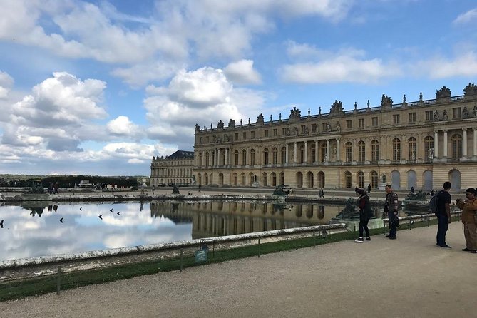 Versailles Royal Palace & Gardens Private Tour by Golf Cart - Why a golf cart changes your Versailles visit