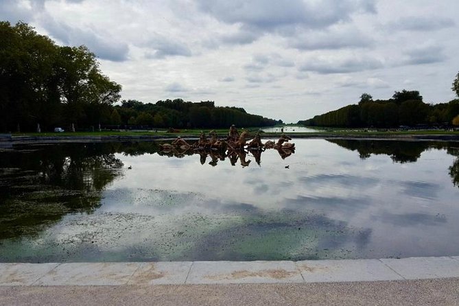 Versailles Royal Palace & Gardens Private Tour by Golf Cart - Meeting point, timing, and practical details