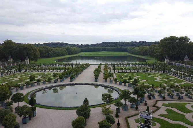 Versailles Royal Palace & Gardens Private Tour by Golf Cart - Should you book the Versailles golf-cart tour?