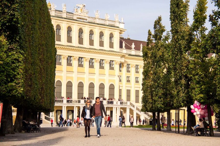Vienna: Bus & Schönbrunn Palace Skip-the-Line Guided Tour - Is $81 good value?