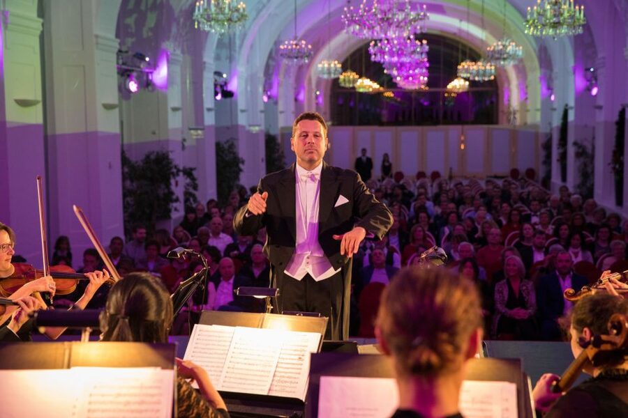 Vienna: Dinner & Concert at Schönbrunn Palace - Is the $120 price fair?