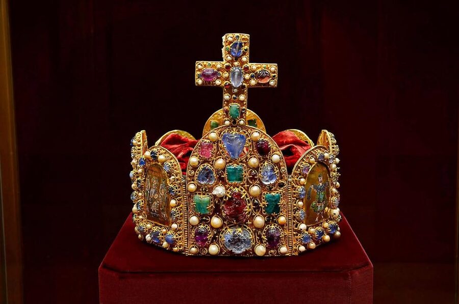 Vienna: Imperial Treasury & New Hofburg Palace Combo Ticket - Key points at a glance