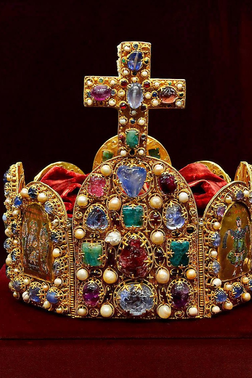 Vienna: Imperial Treasury & New Hofburg Palace Combo Ticket - Who should buy this combination?