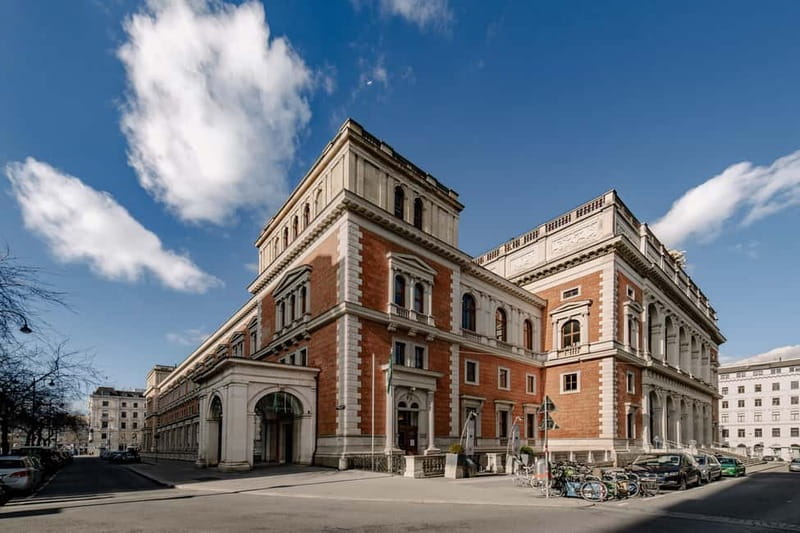 Vienna: Mozart & Strauss Classical Concert at Börse Palace - A practical look at the 90-minute schedule