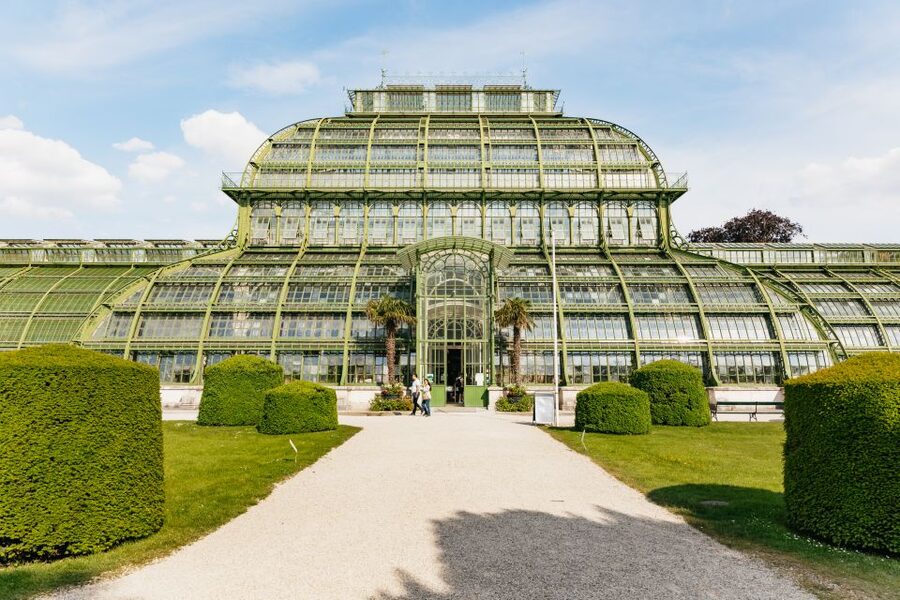 Vienna: Panorama Train Tickets to explore Schönbrunn Palace - FAQ