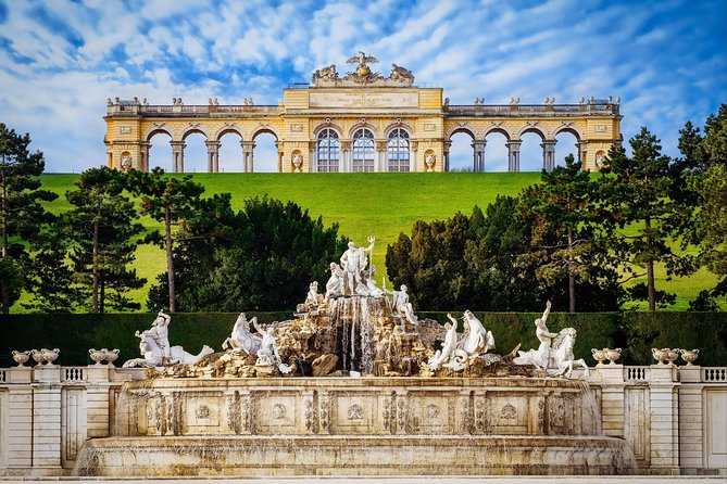 Vienna: Skip the Line Schönbrunn Palace and Gardens Guided Tour - Who should book this Schönbrunn tour?