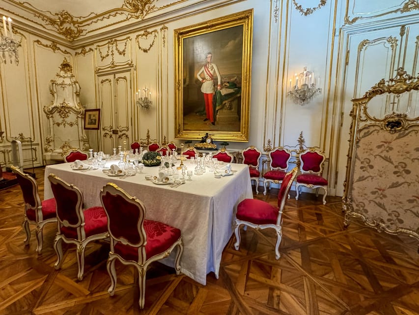 Vienna: Skip-the-Line Schönbrunn Palace and Gardens Tour - Walking through the Schönbrunn Gardens