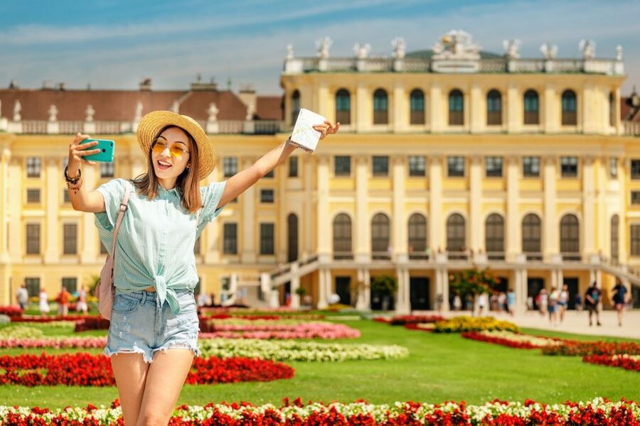 Vienna: Skip-the-Line Schönbrunn Palace & Gardens Tour - The gardens, Roman Ruins, and distant Gloriette