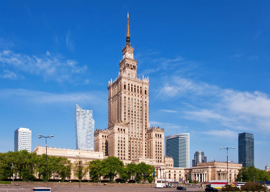 Warsaw: Palace of Culture and Science Guided Tour - How long the 90 minutes really feels